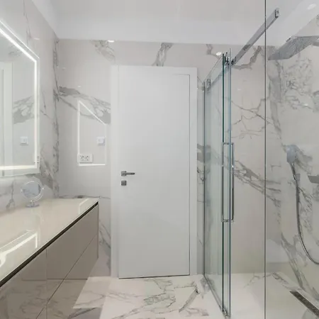 Villa Luxury Sara Near Porec, Istria Kastelir