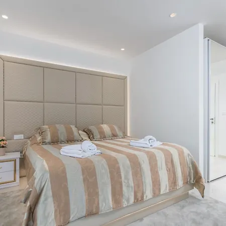 Luxury Sara Near Porec, Istria Kastelir