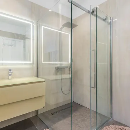 Luxury Sara Near Porec, Istria *